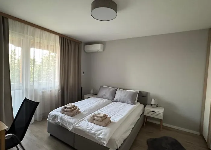 Modern And Cozy In The Centre