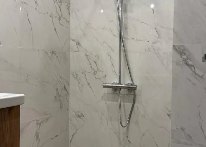 Modern And Cozy In The Centre * 索菲亞