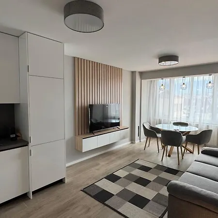 Modern And Cozy In The Centre Sofie