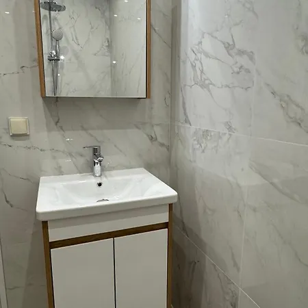 Modern And Cozy In The Centre Апартаменты София